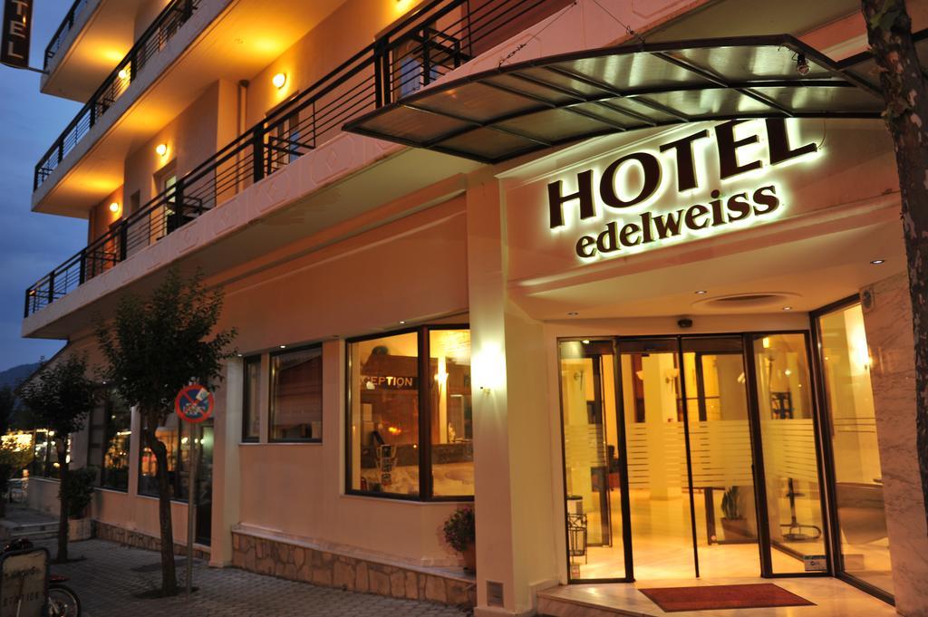 Hotel Edelweiss กาลัมปากา ภายนอก รูปภาพ